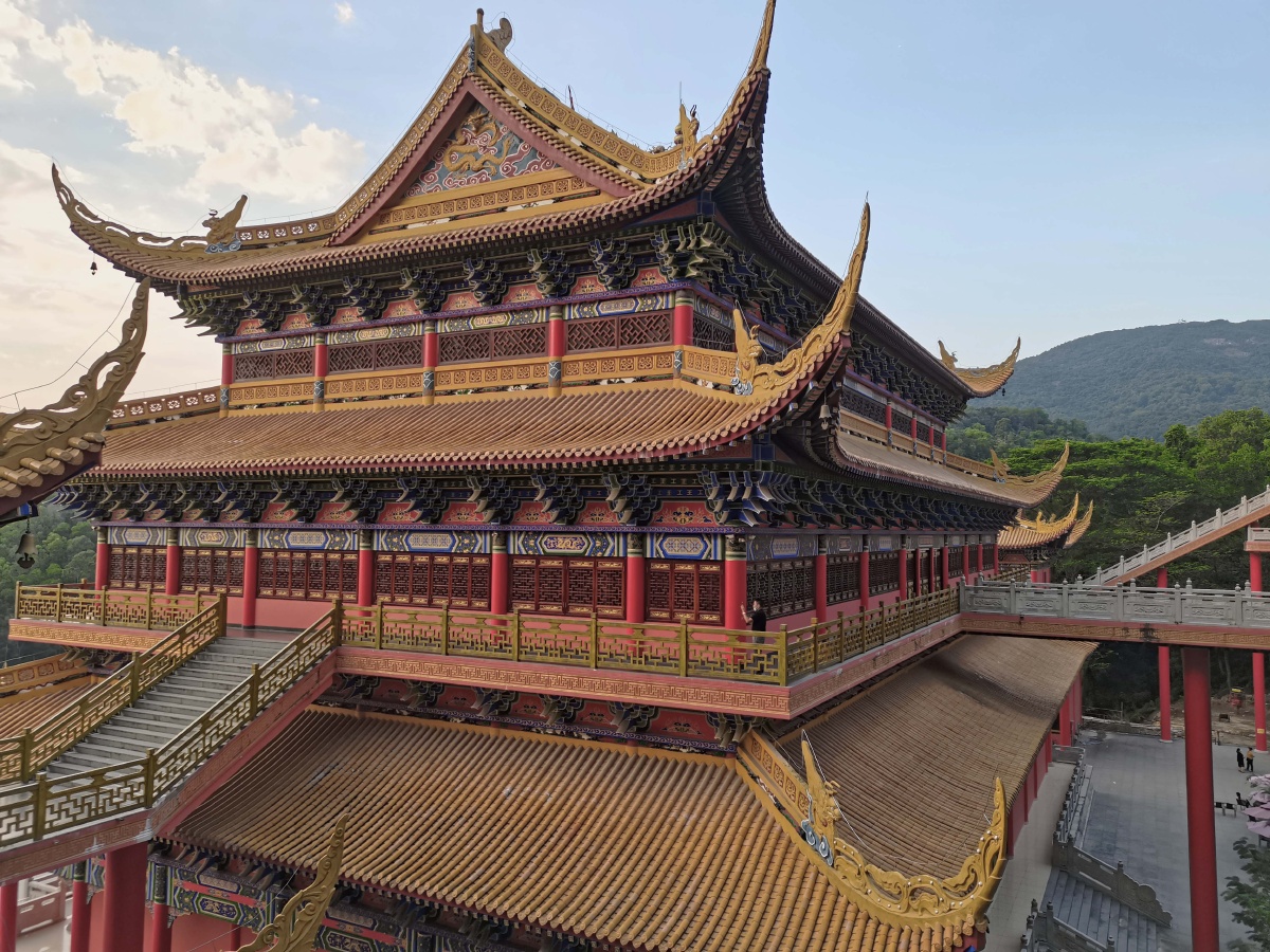 东莞大岭山观音寺不用门票周末或其他节假日进去的路会堵车