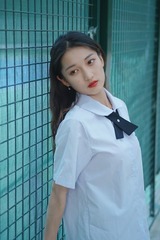 A2118032-5CCF-4B63-B0D6-92F43C63C7CA/L0/001