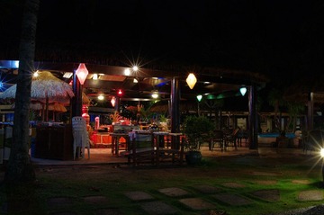 ONEMGM餐厅夜景