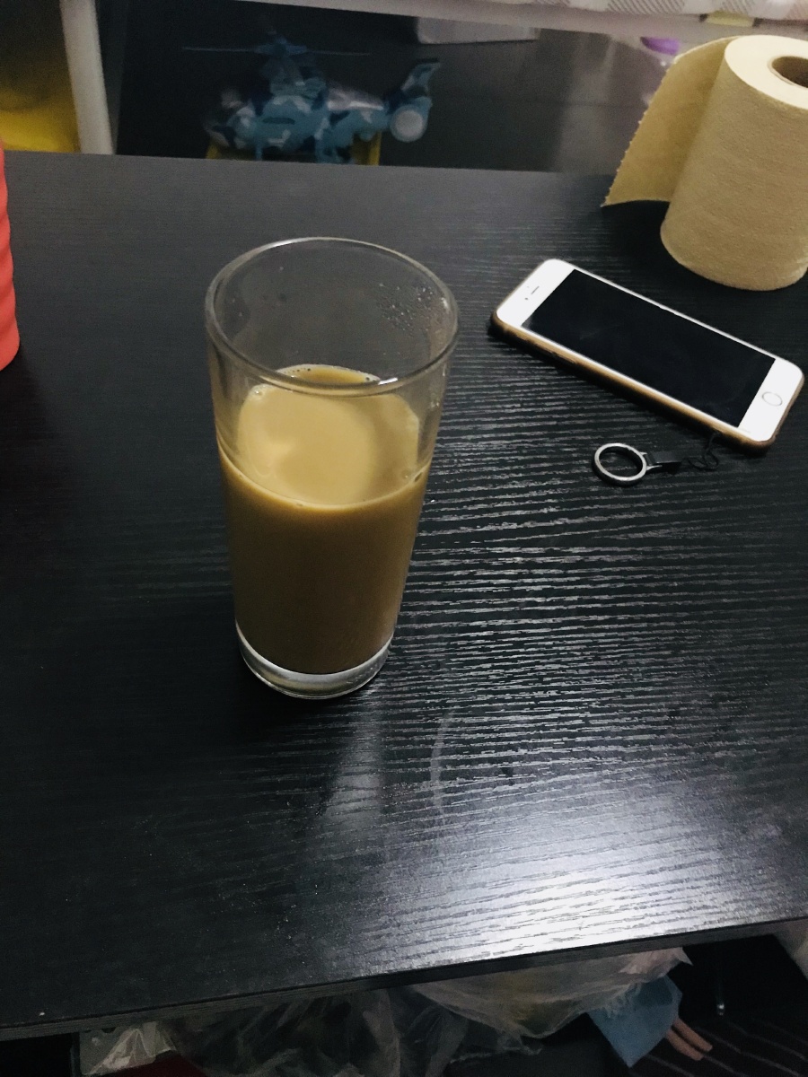 喝一杯苦咖啡为了和生活相遇