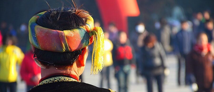 看 百 姓<br />
北陵的早晨没有寂寞
