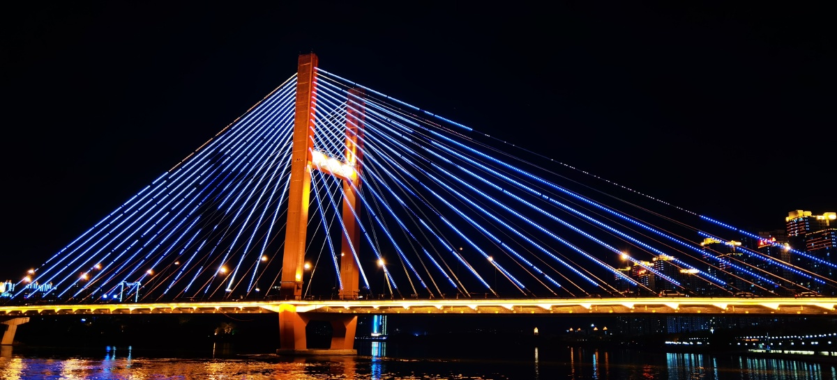 吉林市松花江边夜景临江门大桥音乐喷泉74