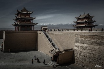 119864