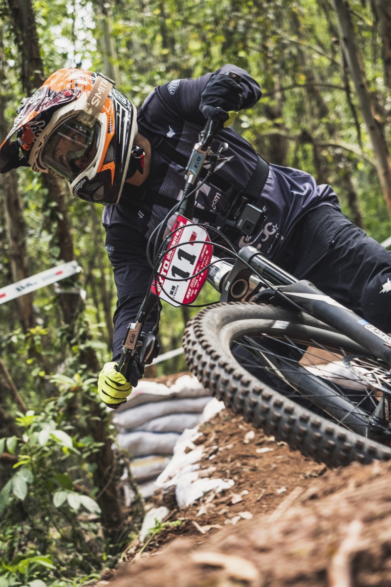 2021山地车速降联赛成都站