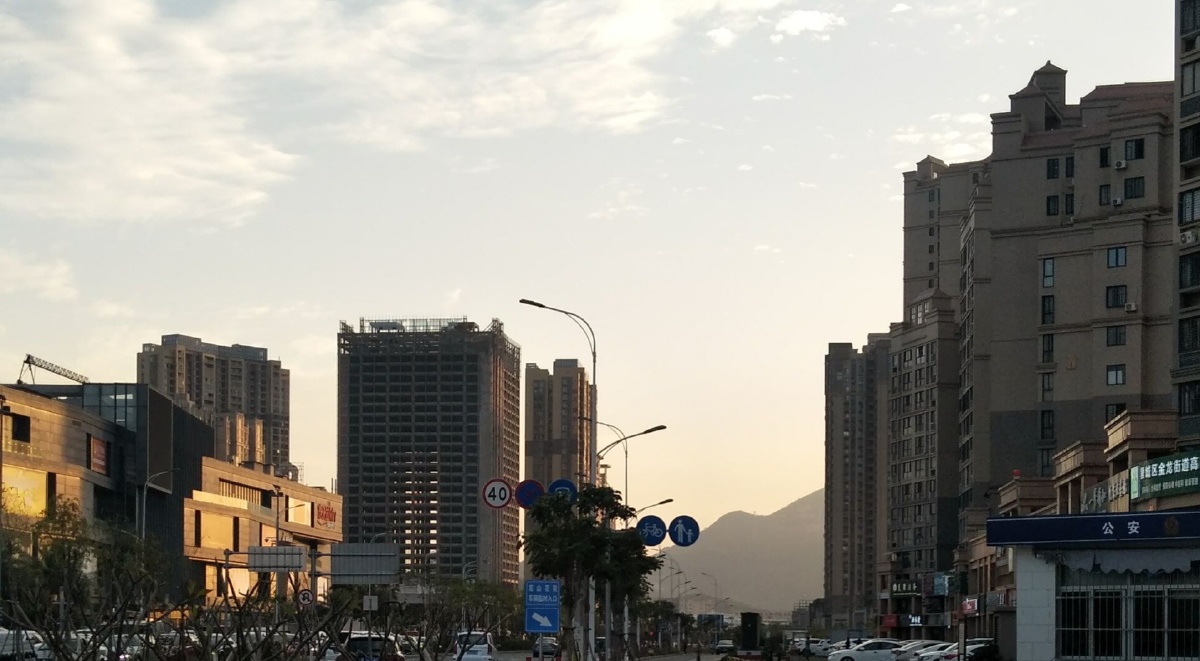 大城市待久了就会想念小县城和乡村的静