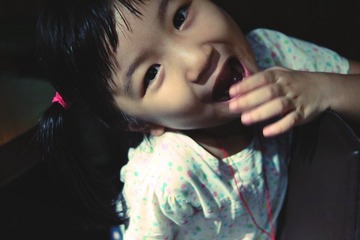 酒吧里面遇到的小妹妹~特活泼~
