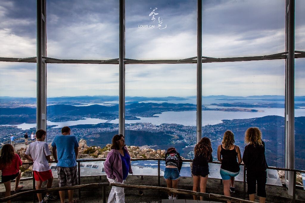 The Lookout<br />
