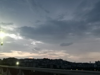 1633188
