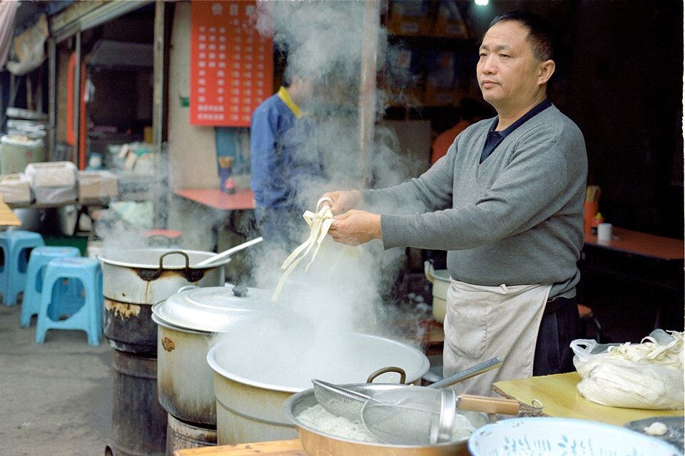 肥肠面，4块钱一碗<br />
