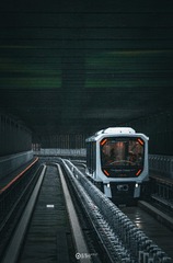 114009