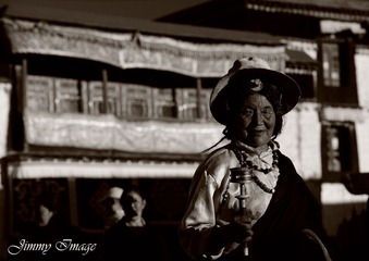 DSC_7094B.jpg