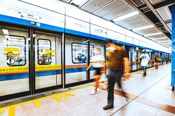 451734