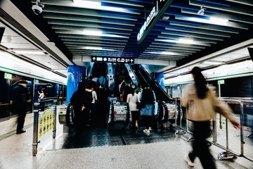 860377