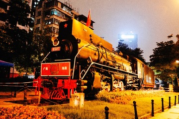 648321