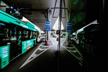 434584