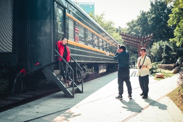 590992