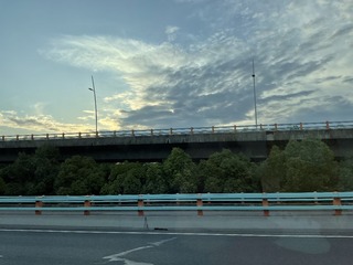 04DBD386-A493-43F4-9B8D-770EF8930704/L0/001