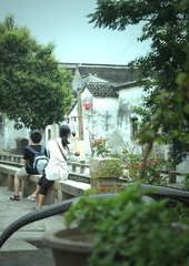 河边