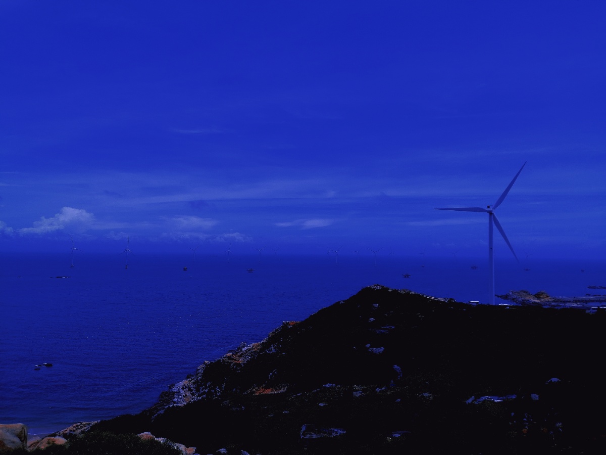 克莱因蓝的浪漫