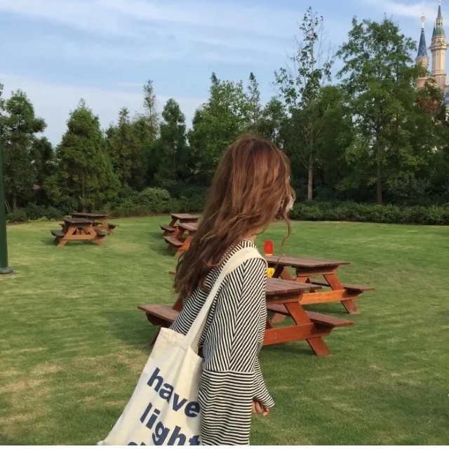 女生背影头像 - 摄影师162004053340629 - 图虫