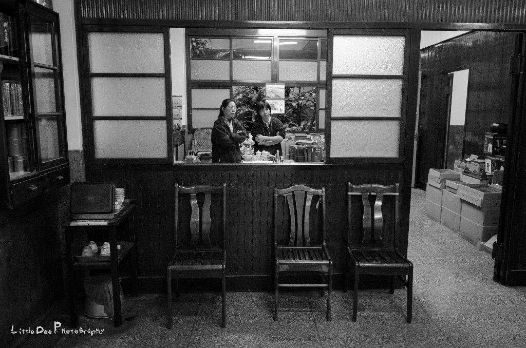 店員<br />
