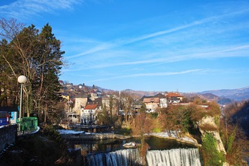 6FF4AD2A-CB19-4CB1-940A-14511DF689B8/L0/001