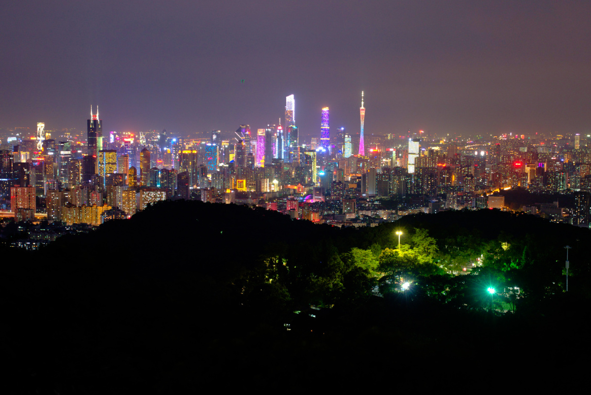 白云山看cbd日夜转换