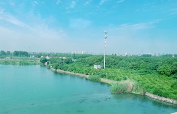 E3A71092-908C-44BA-92DB-00A7C3B62236/L0/001