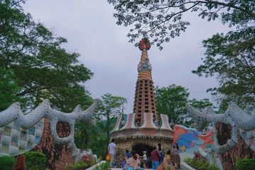 27ABF5F5-8687-4B81-B58C-2D18698BD896/L0/001