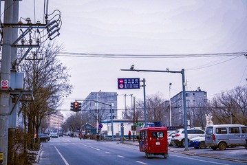 F6F50905-1BF4-4D13-9110-EE3819D4E022/L0/001