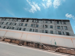 B6886904-F95E-4821-90B8-86FD0AA96082/L0/001