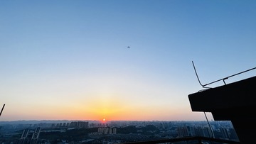 C7009D6E-41F6-4782-9AEE-FE627EA005AC/L0/001