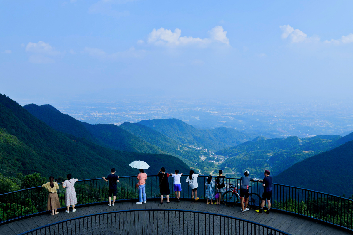双龙洞莲花观景台