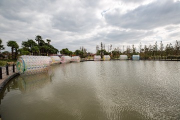 733724