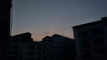 180762