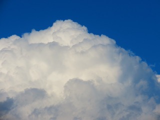 1122047