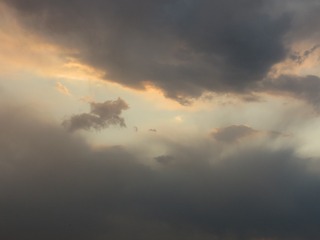 1067046
