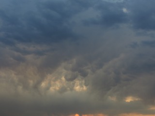 1067008