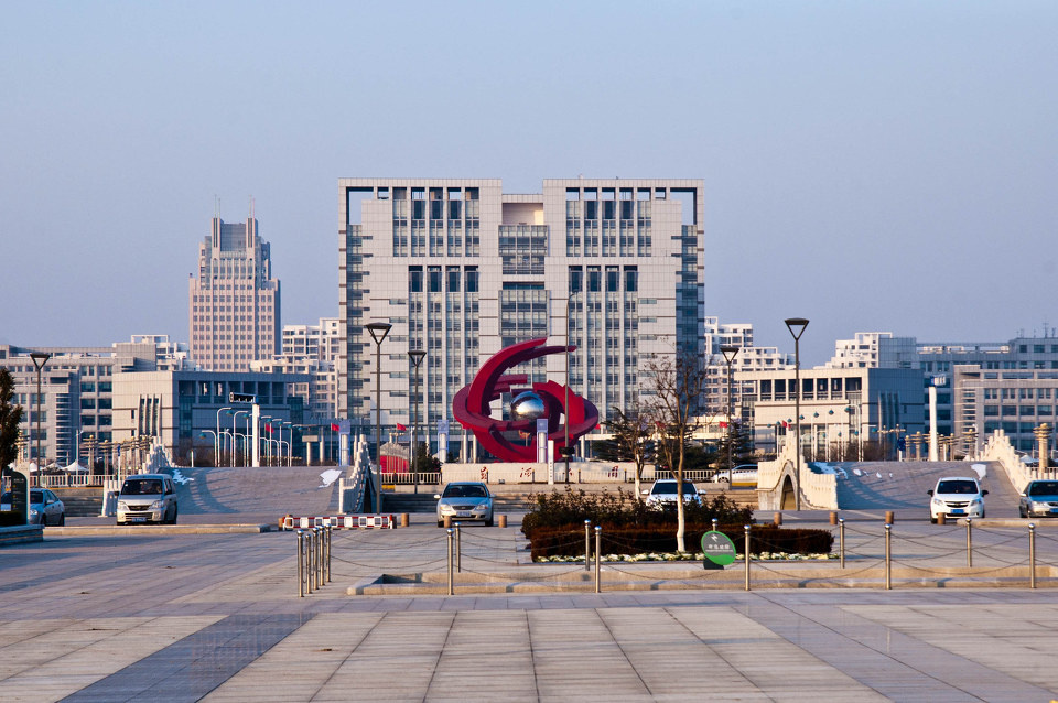 东营区政府广场