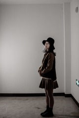 1704405