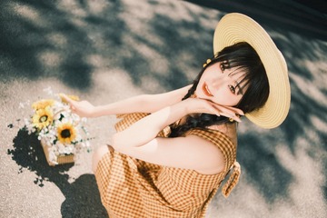 001