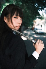 001