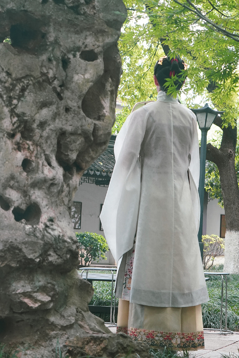 明代服饰 摄于苏州丝绸博物馆 - 球球她爸