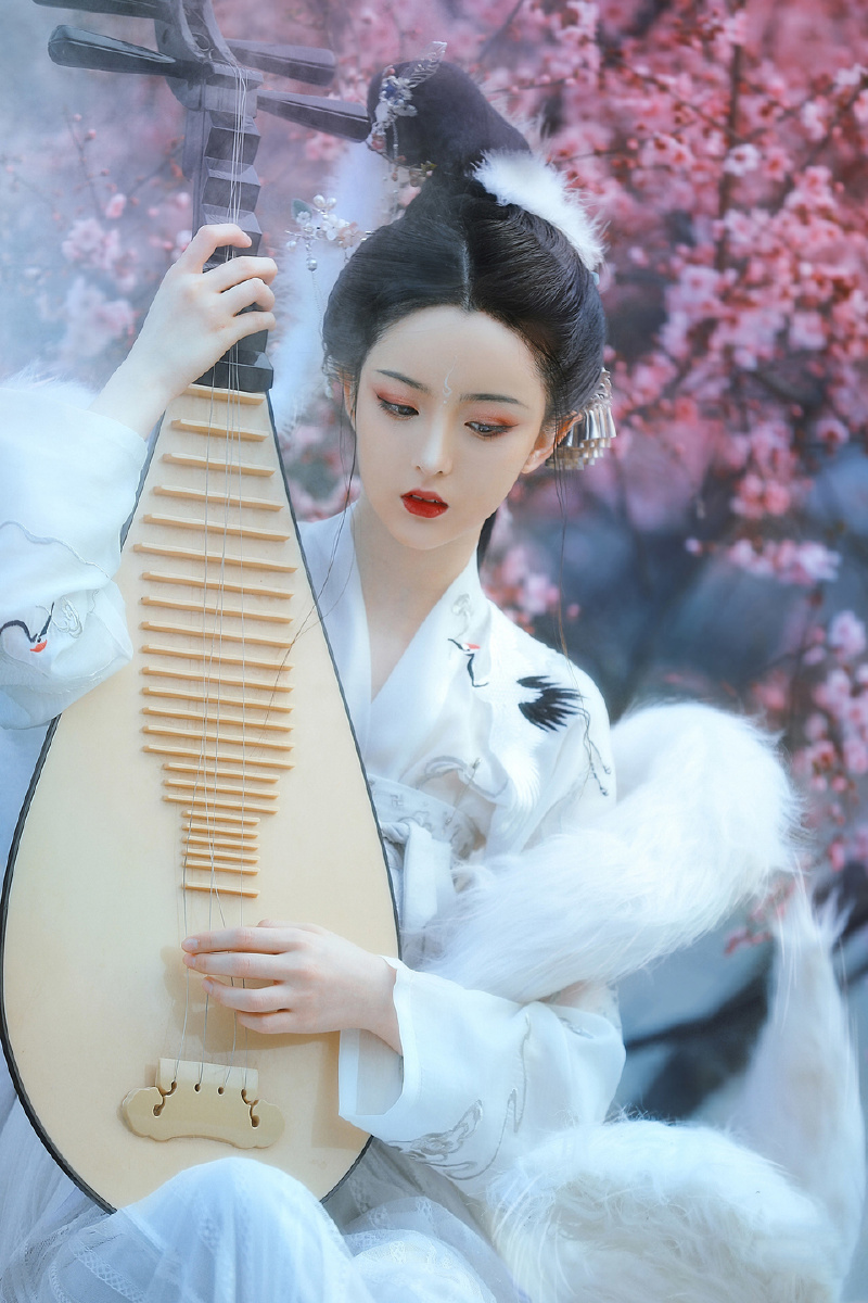 仙气飘飘灵动汉服美女高清壁纸快收藏起来吧