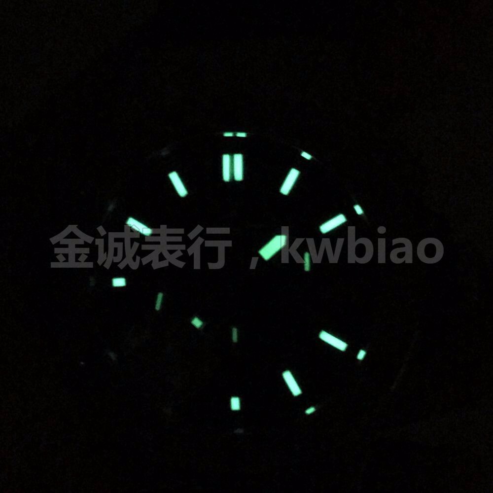 老式上海夜光手表价格图片,上海老式机械手表价格