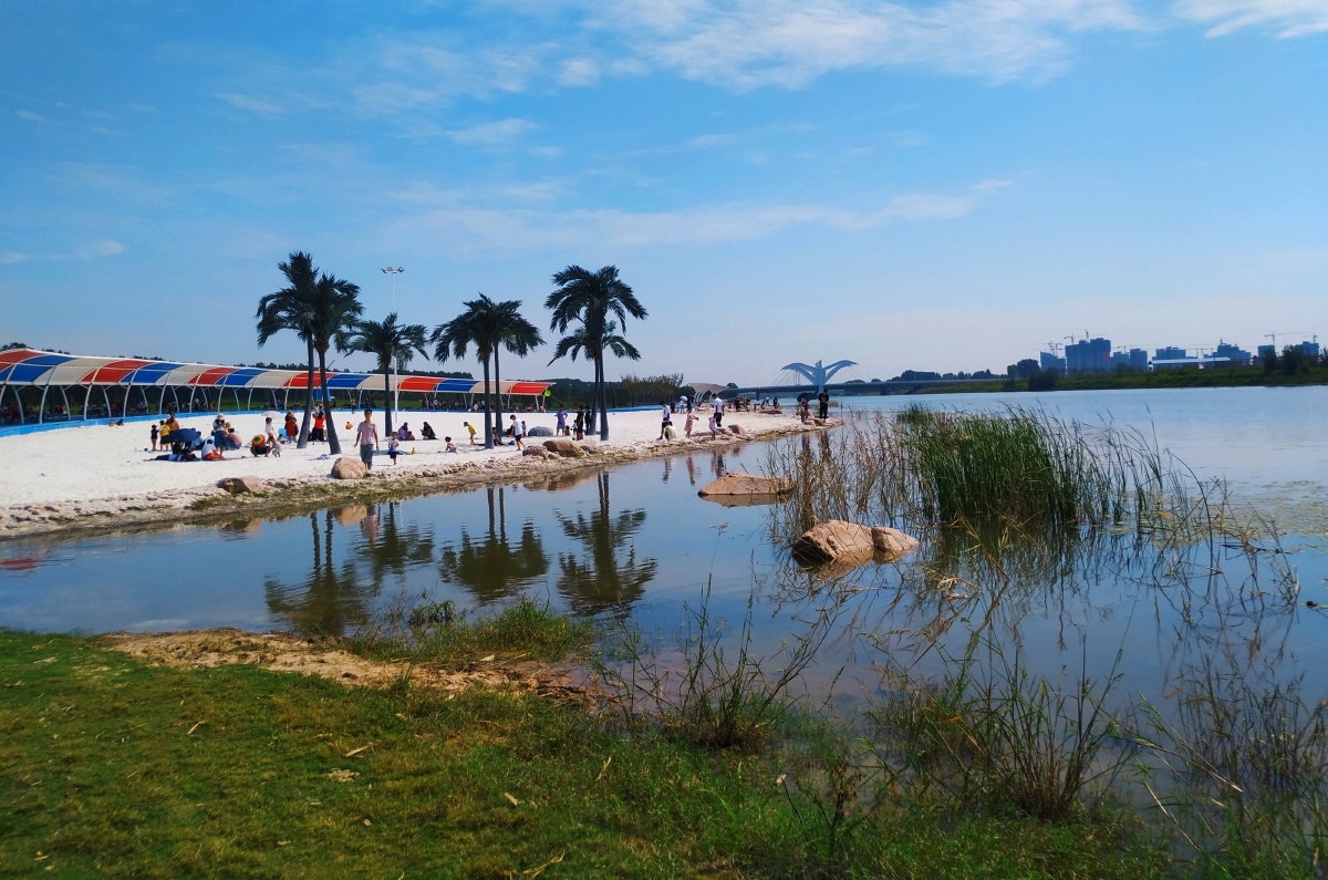 小三亚濮阳网红打卡地休闲好去处傍水依沙舒放下心头事何处都是景