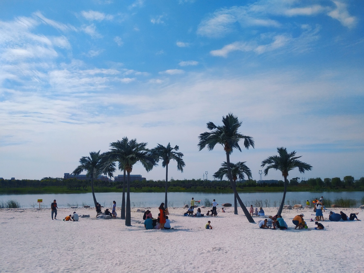 小三亚濮阳网红打卡地休闲好去处傍水依沙舒放下心头事何处都是景