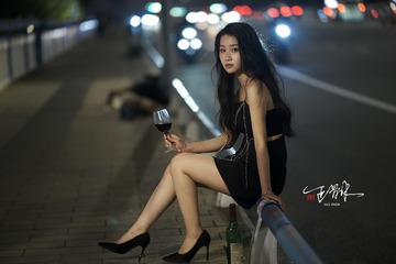 DD3F8EAF-12C5-4CC1-AE74-892B3E06CE4C/L0/001