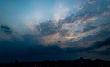 1000256015