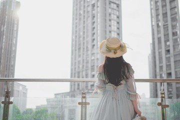001